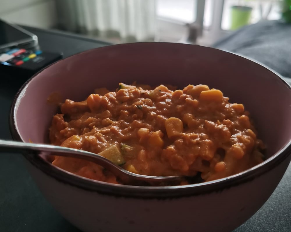 Rote Linsen Curry (bzw. Dal)