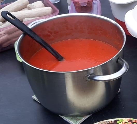 Einfache Tomatensuppe